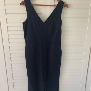 Banana Republic navy jumpsuit with pockets
